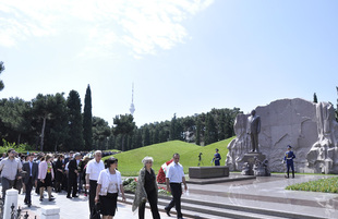 Azerbaijan's public marks 89th birthday of Nationwide Leader Heydar Aliyev. Baku, Azerbaijan, May 10, 2012