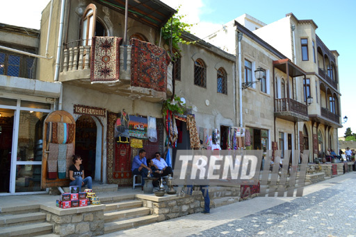 İçəri Şəhərdə gəzinti. Bakı, Azərbaycan, 30 may 2012