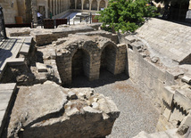 İçəri Şəhərdə gəzinti. Bakı, Azərbaycan, 30 may 2012