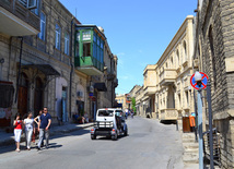 İçəri Şəhərdə gəzinti. Bakı, Azərbaycan, 30 may 2012