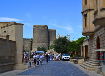 İçəri Şəhərdə gəzinti. Bakı, Azərbaycan, 30 may 2012