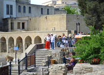 İçəri Şəhərdə gəzinti. Bakı, Azərbaycan, 30 may 2012