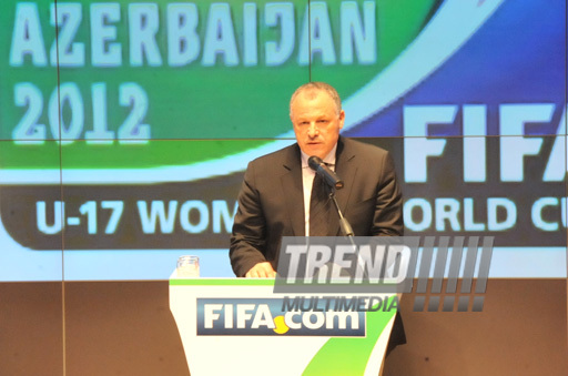 В Баку прошла жеребьевка среди национальных команд, участвующих в чемпионате мира по футболу среди девушек до 17 лет. Баку, Азербайджан, 06 июля 2012 г.