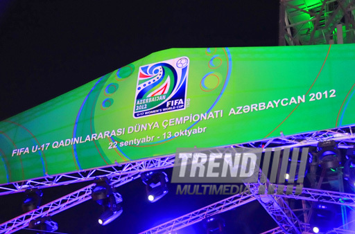 В Баку прошел концерт в поддержку Чемпионата мира по футболу среди девушек. Баку, Азербайджан, 06 июля 2012 г. 