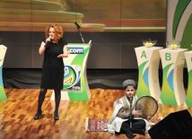 В Баку прошла жеребьевка среди национальных команд, участвующих в чемпионате мира по футболу среди девушек до 17 лет. Баку, Азербайджан, 06 июля 2012 г.