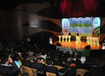 В группу B вошли команды Франции, США, Северной Кореи и Гамбии, в группу С - Мексики, Новой Зеландии, Бразилии и Японии, в группу D - Германии, Китая, Уругвая и Ганы. Баку, Азербайджан, 06 июля 2012 г.