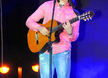 В Баку прошел концерт в поддержку Чемпионата мира по футболу среди девушек. Баку, Азербайджан, 06 июля 2012 г. 