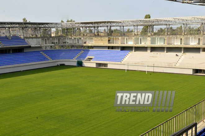 Bakının "8-ci kilometr" qəsəbəsində tikilən yeni stadion. Bakı, Azərbaycan, 09 iyul 2012