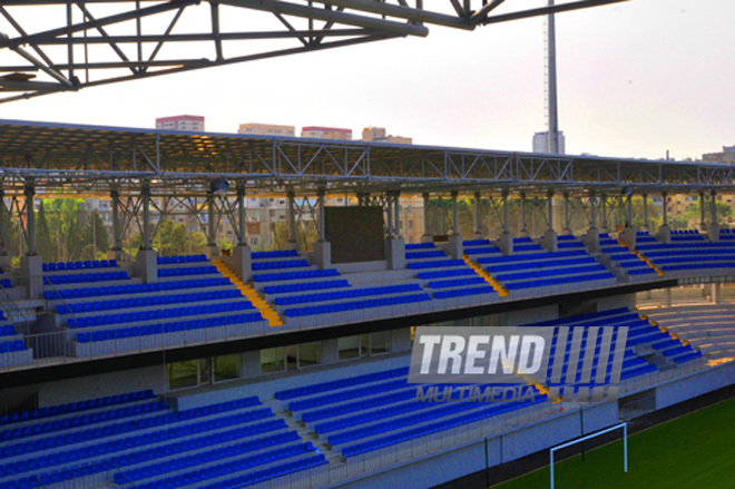 Bakının "8-ci kilometr" qəsəbəsində tikilən yeni stadion. Bakı, Azərbaycan, 09 iyul 2012