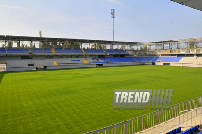 Bakının "8-ci kilometr" qəsəbəsində tikilən yeni stadion. Bakı, Azərbaycan, 09 iyul 2012