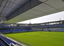 Bakının "8-ci kilometr" qəsəbəsində tikilən yeni stadion. Bakı, Azərbaycan, 09 iyul 2012