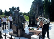 Ramil Safarov visits Alley of Honour and Alley of Martyrs. Baku, Azerbaijan, Aug.31, 2012