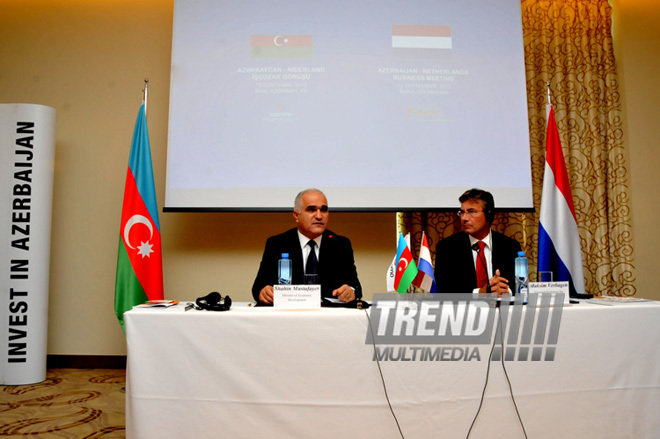 Signing ceremony of Azerbaijani-Dutch documents. Baku, Azerbaijan, Sep.13, 2012 

