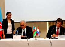 Signing ceremony of Azerbaijani-Dutch documents. Baku, Azerbaijan, Sep.13, 2012 