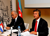 Signing ceremony of Azerbaijani-Dutch documents. Baku, Azerbaijan, Sep.13, 2012 