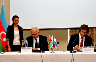 Signing ceremony of Azerbaijani-Dutch documents. Baku, Azerbaijan, Sep.13, 2012 

