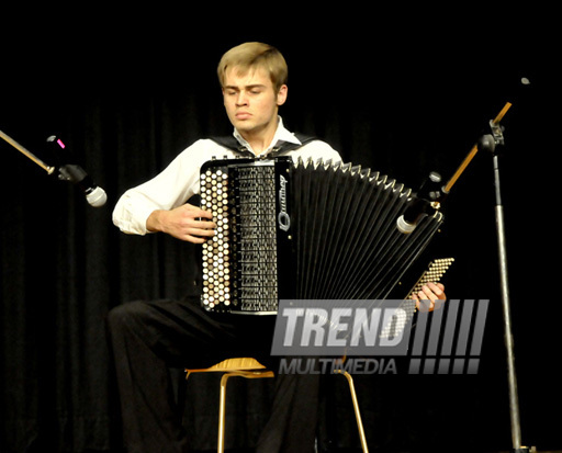 Baku hosts concert of folk ensemble "Russkie dikovinki" from Moscow. Azerbaijan, Oct.30, 2012