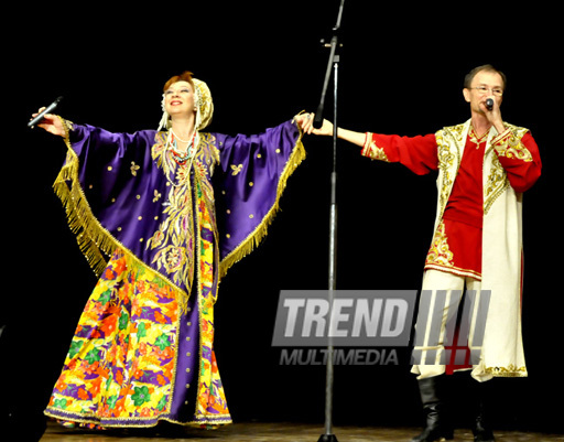 Baku hosts concert of folk ensemble "Russkie dikovinki" from Moscow. Azerbaijan, Oct.30, 2012