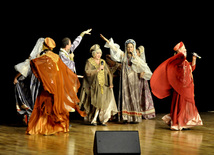 Baku hosts concert of folk ensemble "Russkie dikovinki" from Moscow. Azerbaijan, Oct.30, 2012