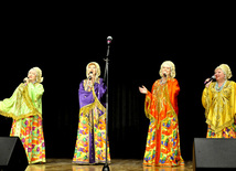 Baku hosts concert of folk ensemble "Russkie dikovinki" from Moscow. Azerbaijan, Oct.30, 2012