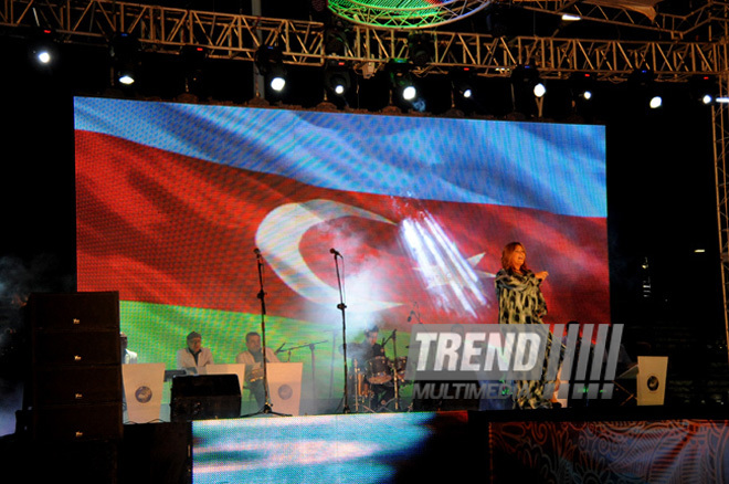 A grand concert was held in Baku in connection with the State Flag Day. Azerbaijan, Nov.09, 2012