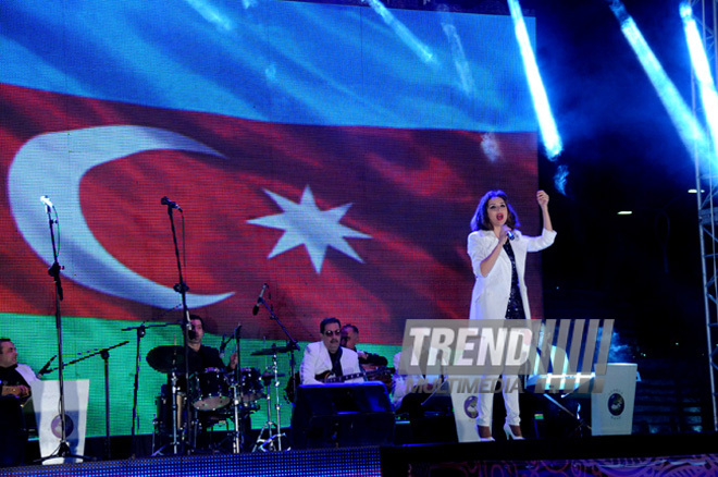 A grand concert was held in Baku in connection with the State Flag Day. Azerbaijan, Nov.09, 2012