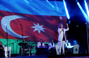 A grand concert was held in Baku in connection with the State Flag Day. Azerbaijan, Nov.09, 2012