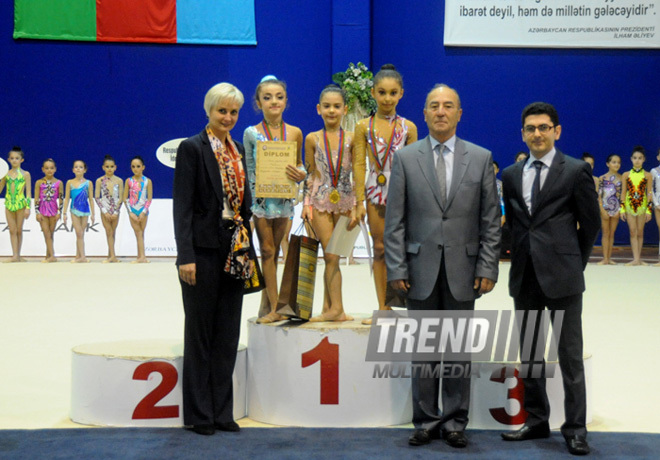 Bədii gimnastika üzrə 19-cu Azərbaycan birinciliyi keçirilib. Bakı, Azərbaycan, 16 noyabr 2012