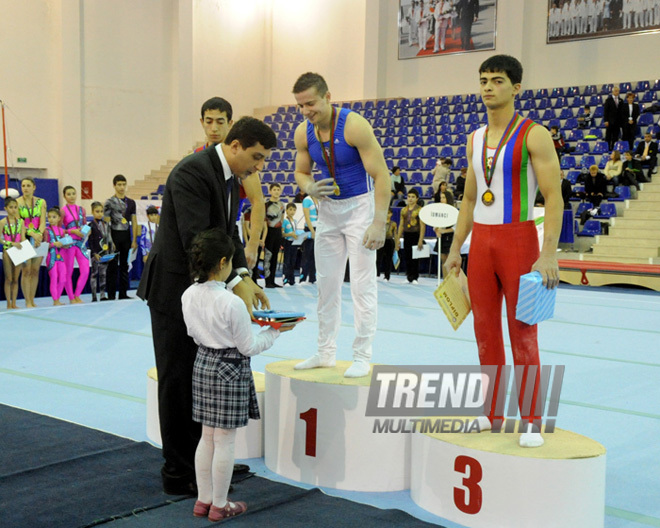 İdman gimnastikası, akrobatika və tamblinq üzrə birgə yarışlar başa çatıb. Bakı, Azərbaycan, 23 dekabr 2012