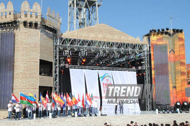 "Tour d'Azerbaidjan" beynəlxalq velosiped turunun açılış mərasimi. Bakı, Azərbaycan, 30 aprel 2013