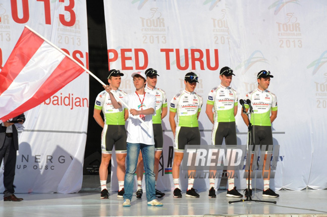 "Tour d'Azerbaidjan" beynəlxalq velosiped turunun açılış mərasimi. Bakı, Azərbaycan, 30 aprel 2013