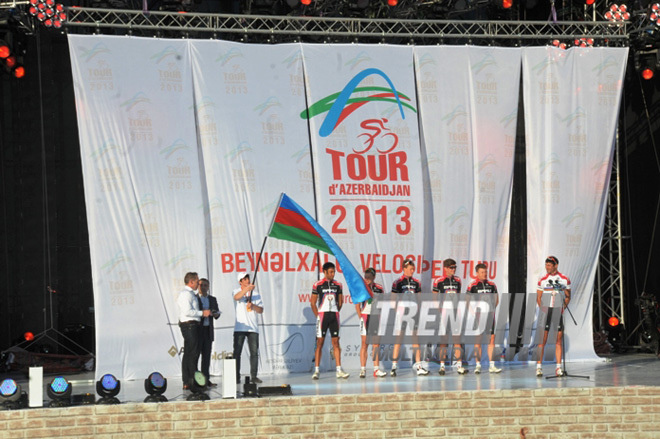 "Tour d'Azerbaidjan" beynəlxalq velosiped turunun açılış mərasimi. Bakı, Azərbaycan, 30 aprel 2013