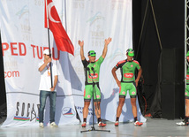 "Tour d'Azerbaidjan" beynəlxalq velosiped turunun açılış mərasimi. Bakı, Azərbaycan, 30 aprel 2013