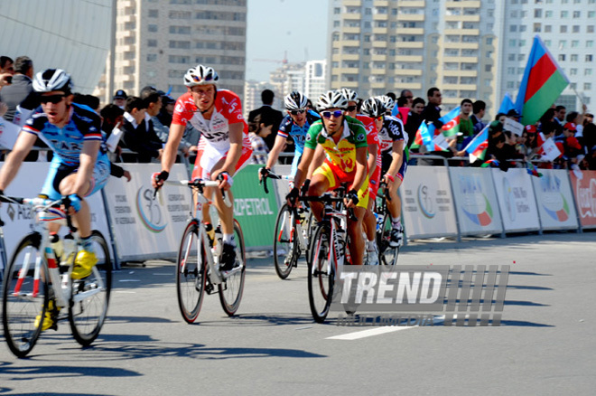 Ümummilli lider Heydər Əliyevin 90 illik yubileyinə həsr olunmuş "Tour d`Azerbaidjan" beynəlxalq velosiped turuna start verilib. Bakı, Azərbaycan, 01 may 2013