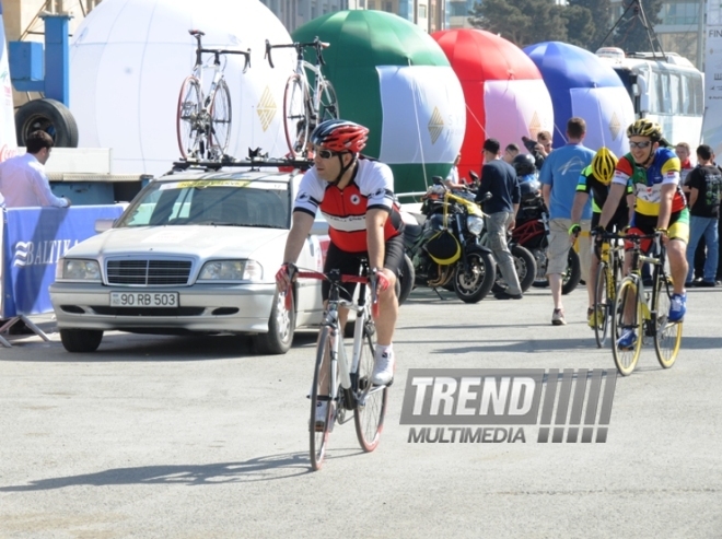 Стартовал пятый этап международного велотура "Tour d`Azerbaidjan", посвященного 90-летнему юбилею Общенационального лидера азербайджанского народа Гейдара Алиева. Баку, Азербайджан, 05 мая 2013