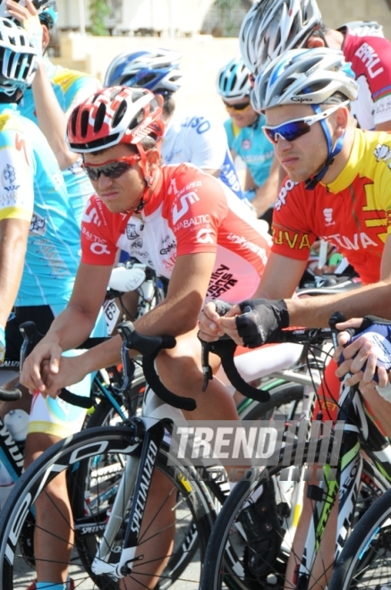 Стартовал пятый этап международного велотура "Tour d`Azerbaidjan", посвященного 90-летнему юбилею Общенационального лидера азербайджанского народа Гейдара Алиева. Баку, Азербайджан, 05 мая 2013