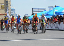 Завершился пятый-заключительный этап международного велотура Tour d`Azerbaidjan, посвященного 90-летнему юбилею общенационального лидера азербайджанского народа Гейдара Алиева. Баку, Азербайджан, 05 мая 2013 г.