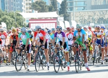 Стартовал пятый этап международного велотура "Tour d`Azerbaidjan", посвященного 90-летнему юбилею Общенационального лидера азербайджанского народа Гейдара Алиева. Баку, Азербайджан, 05 мая 2013