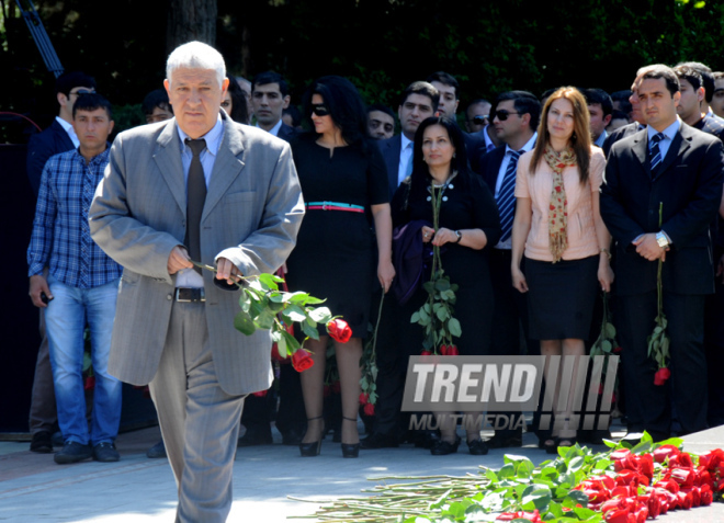 Azerbaijan's public marks 90th birthday of National Leader Heydar Aliyev. Baku, Azerbaijan, May 10, 2013 