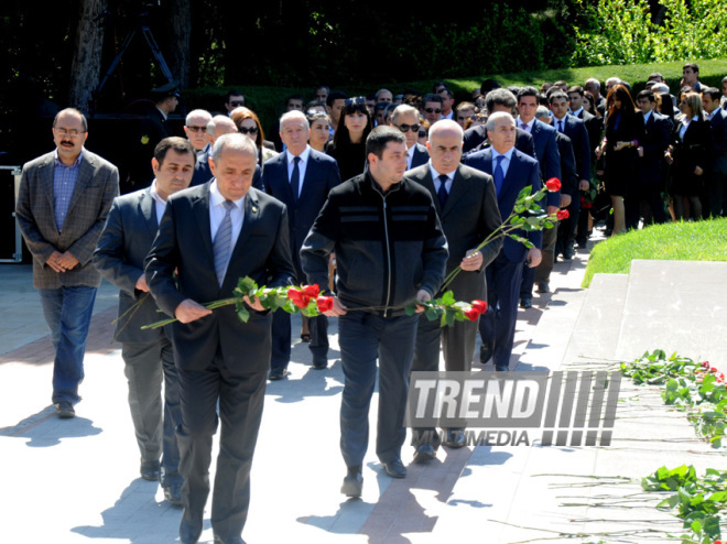 Azerbaijan's public marks 90th birthday of National Leader Heydar Aliyev. Baku, Azerbaijan, May 10, 2013 