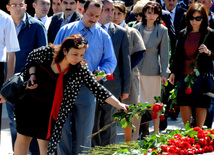 Azerbaijan's public marks 90th birthday of National Leader Heydar Aliyev. Baku, Azerbaijan, May 10, 2013