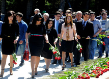 Azerbaijan's public marks 90th birthday of National Leader Heydar Aliyev. Baku, Azerbaijan, May 10, 2013