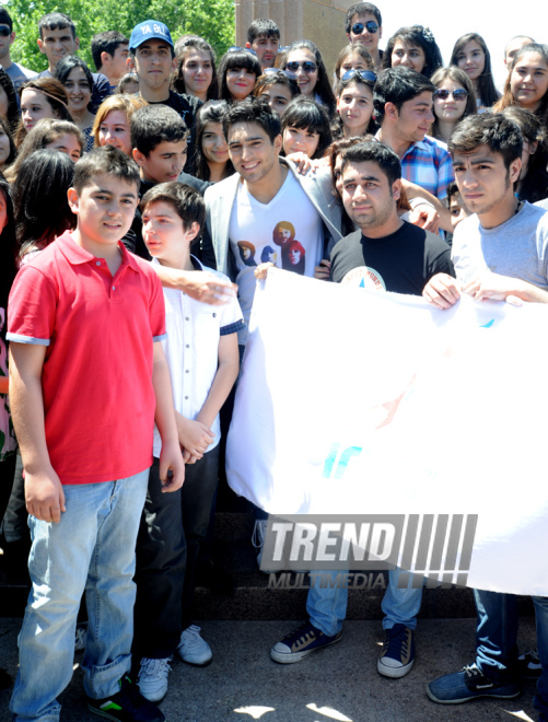 Azerbaijani participant of 'Eurovision' song contest Farid Mammadov laid flowers to the monument of the national leader Heydar Aliyev. Baku, Azerbaijan, May 21, 2013