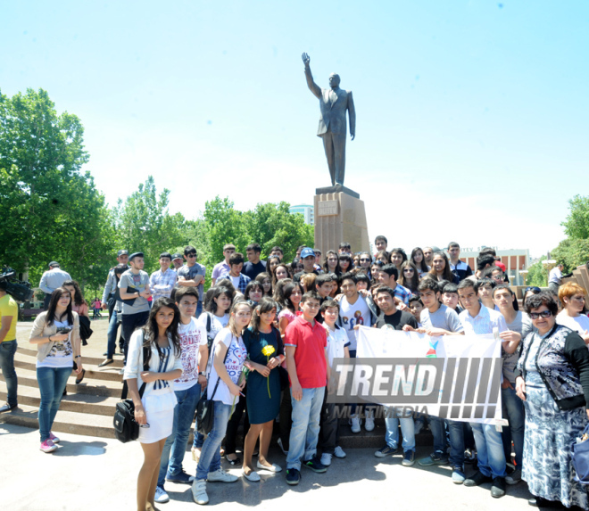 Azerbaijani participant of 'Eurovision' song contest Farid Mammadov laid flowers to the monument of the national leader Heydar Aliyev. Baku, Azerbaijan, May 21, 2013