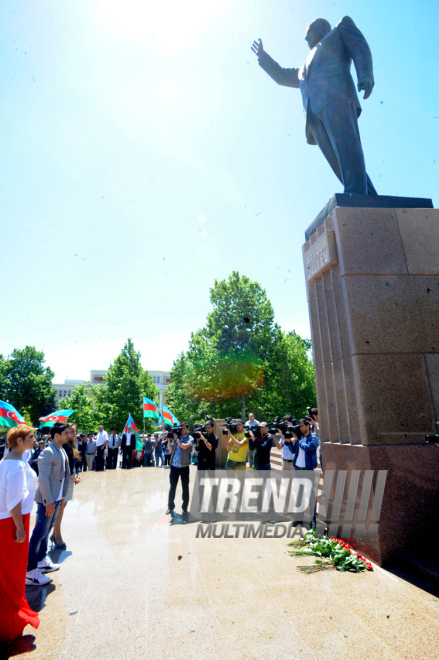 Azerbaijani participant of 'Eurovision' song contest Farid Mammadov laid flowers to the monument of the national leader Heydar Aliyev. Baku, Azerbaijan, May 21, 2013