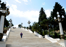 Dağüstü park yenidənqurma işlərindən sonra. Bakı, Azərbaycan, 28 may 2013