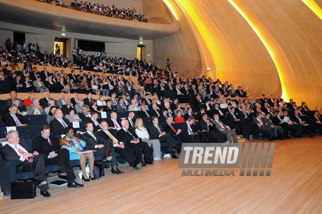 "Gələcəyə baxış" Azərbaycan-ABŞ Forumu. Bakı, Azərbaycan, 29 may 2013