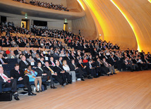 "Gələcəyə baxış" Azərbaycan-ABŞ Forumu. Bakı, Azərbaycan, 29 may 2013