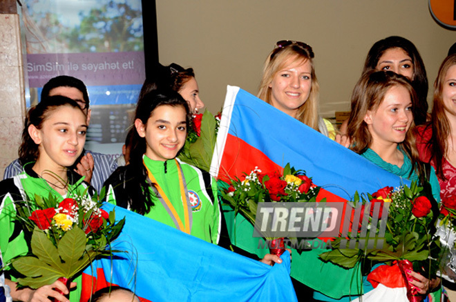 Avropa çempionatında uğur qazanan Azərbaycan gimnastları Vətənə qayıdıblar. Bakı, Azərbaycan, 03 iyun 2013