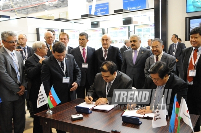 SOCAR подписала контракт по строительству новой буровой на Каспии. Баку, Азербайджан, 04 июня 2013 г.